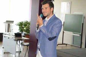 Я все это изменил и обрел отличную уверенность в себе Я все это изменил и обрел отличную уверенность в себе